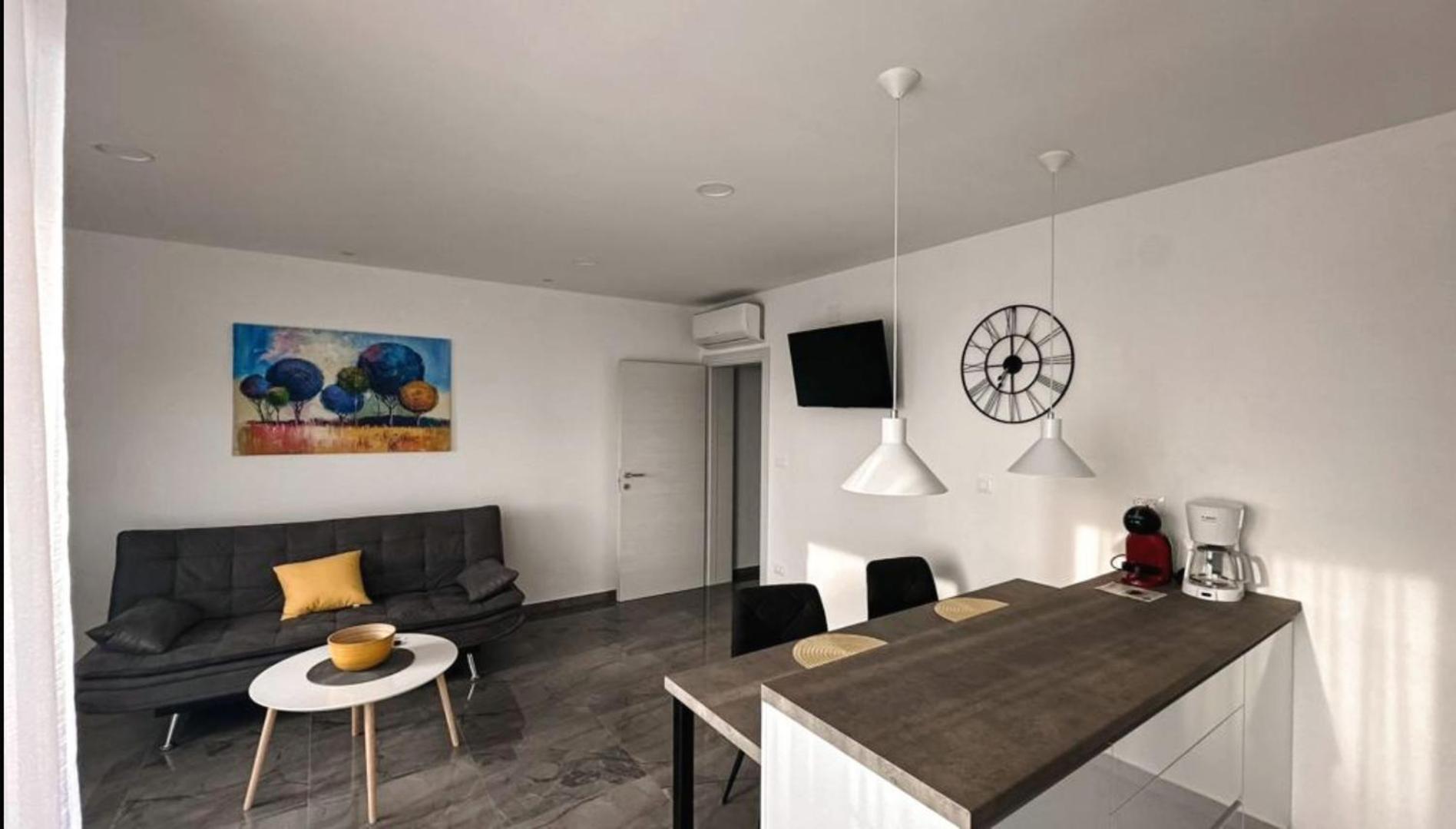 Apartment Lantana Hvar Đảo Hvar Ngoại thất bức ảnh